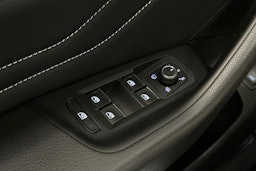 hopea Volkswagen Passat 2021 kuva 18.