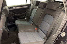 Musta Volkswagen PASSAT 2021 kuva 10.