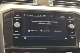 Musta Volkswagen PASSAT 2021 kuva 23.