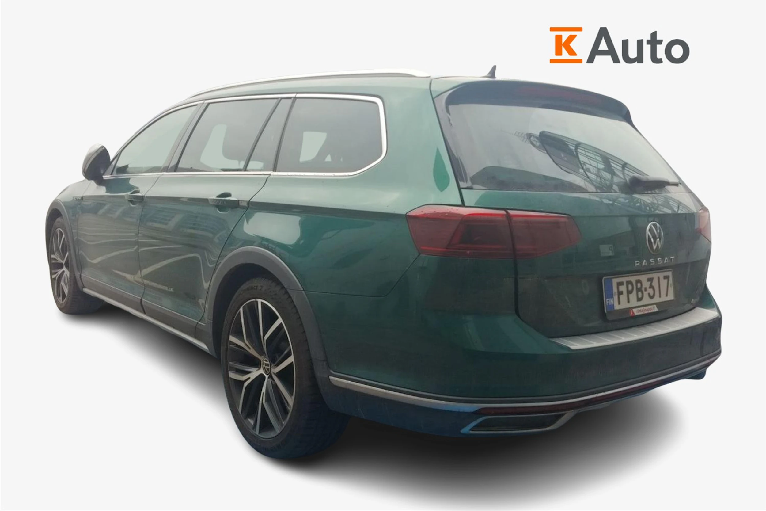 vihreä Volkswagen Passat 2021 kuva 2.