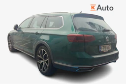 vihreä Volkswagen Passat 2021 kuva 2.