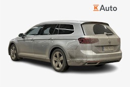 harmaa Volkswagen Passat 2021 kuva 2.