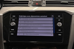 harmaa Volkswagen Passat 2021 kuva 20.