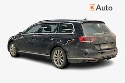 musta Volkswagen Passat 2021 kuva 2.