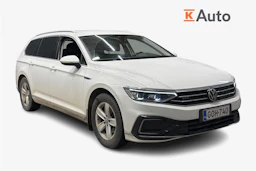valkoinen Volkswagen Passat 2021 kuva 1.