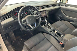 valkoinen Volkswagen Passat 2021 kuva 3.