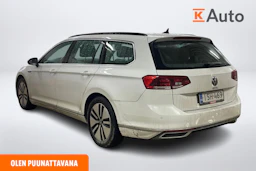 valkoinen Volkswagen Passat 2021 kuva 2.