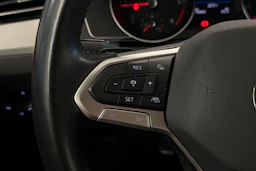 Harmaa Volkswagen PASSAT 2021 kuva 14.