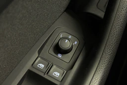 Harmaa Volkswagen PASSAT 2021 kuva 18.