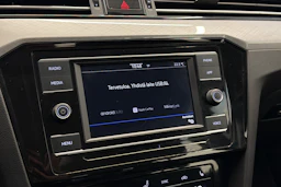 Harmaa Volkswagen PASSAT 2021 kuva 22.