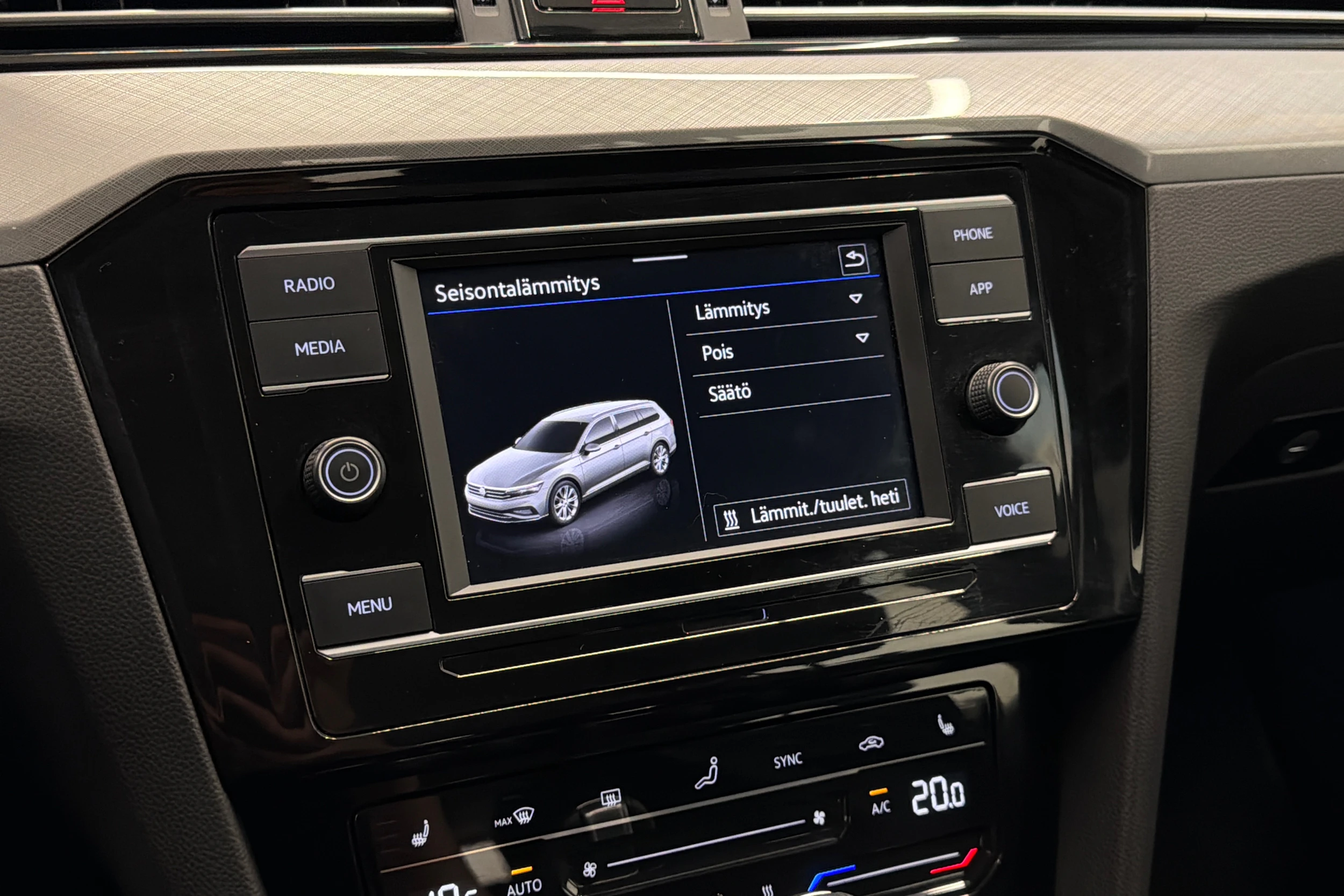 Harmaa Volkswagen PASSAT 2021 kuva 24.
