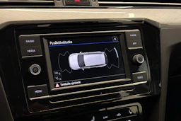 Harmaa Volkswagen PASSAT 2021 kuva 27.