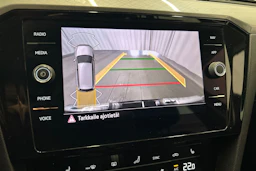 harmaa Volkswagen Passat 2021 kuva 27.