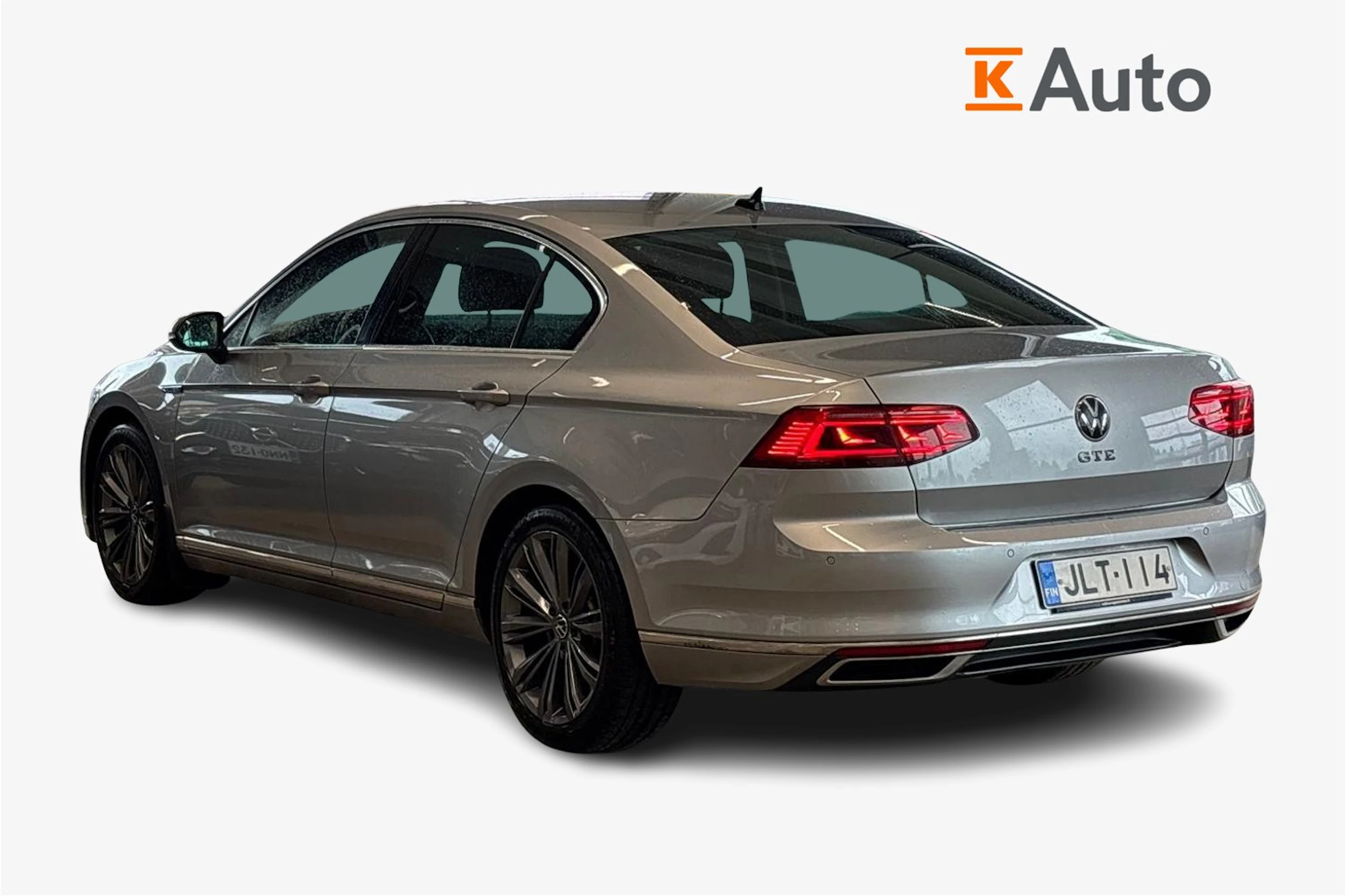 sininen Volkswagen Passat 2021 kuva 2.