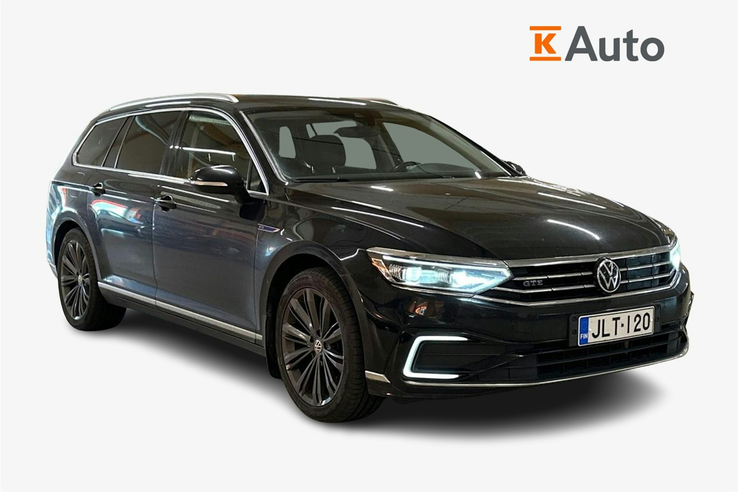 musta Volkswagen Passat 2021 kuva 1.