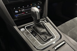 harmaa Volkswagen Passat 2021 kuva 23.