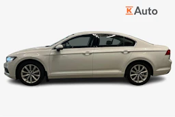 valkoinen Volkswagen Passat 2021 kuva 7.