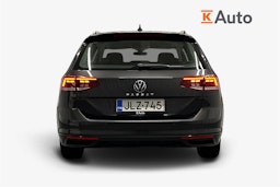 harmaa Volkswagen Passat 2021 kuva 3.