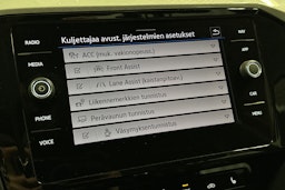 harmaa Volkswagen Passat 2021 kuva 24.