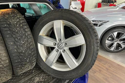 Sininen Volkswagen PASSAT 2021 kuva 10.