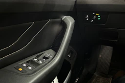Sininen Volkswagen PASSAT 2021 kuva 22.
