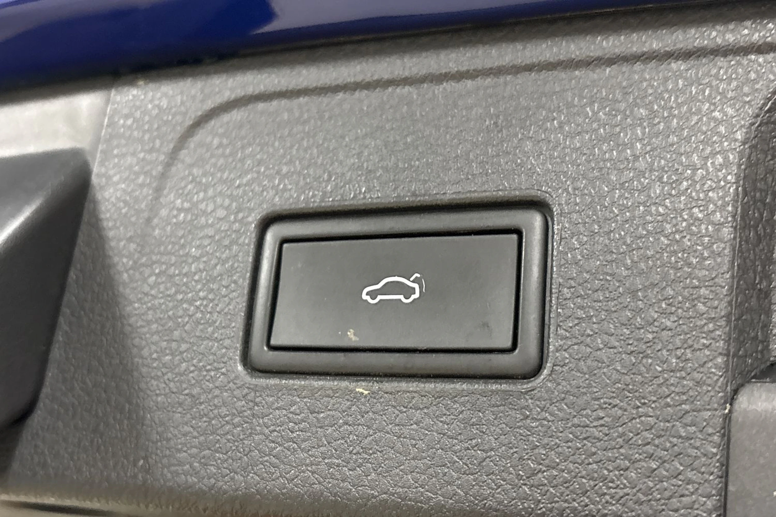 Sininen Volkswagen PASSAT 2021 kuva 27.