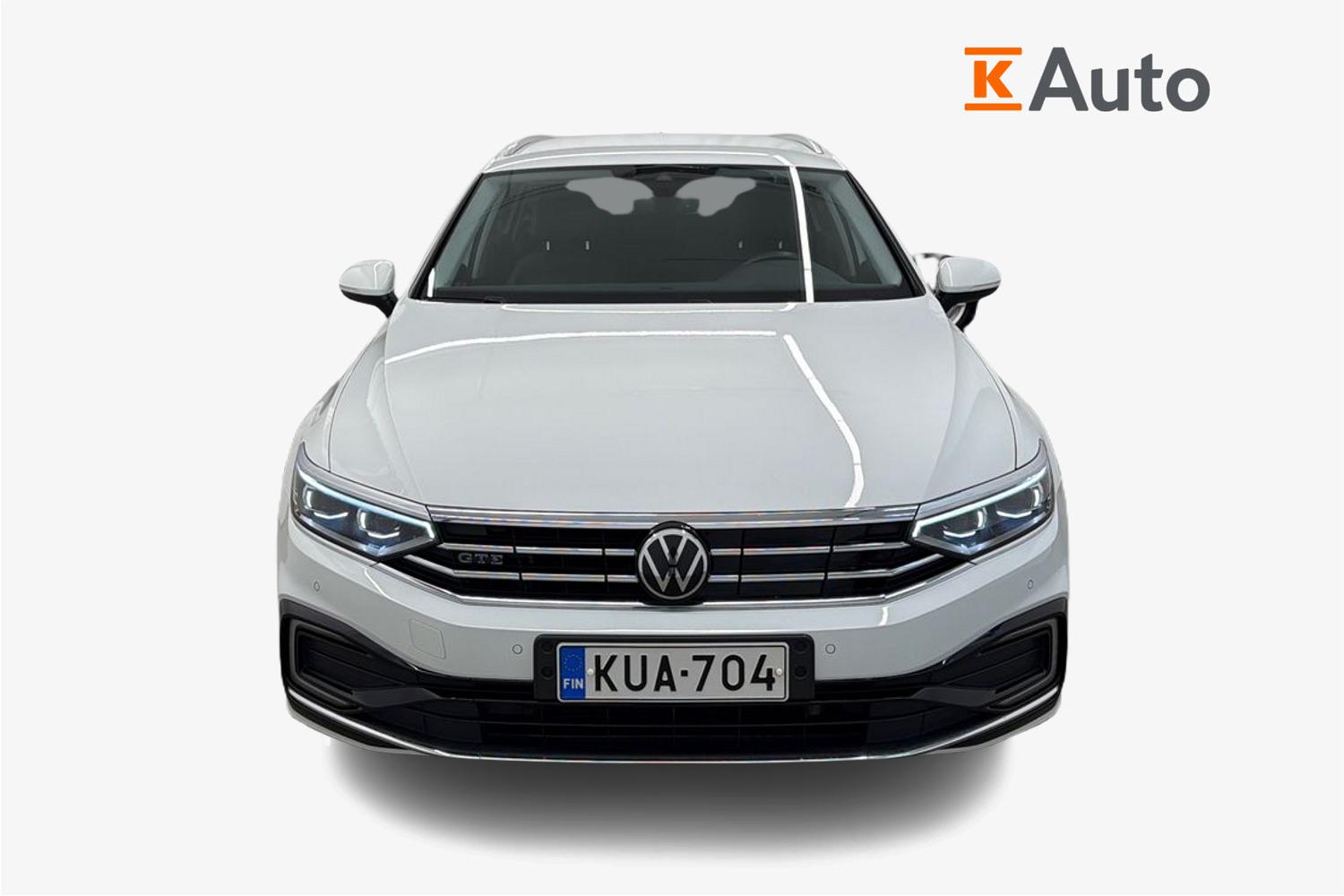 Volkswagen Passat 2021, photo 4/33