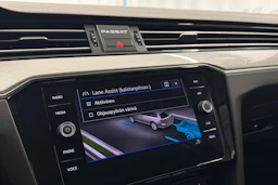 Valkoinen Volkswagen PASSAT 2021 kuva 28.