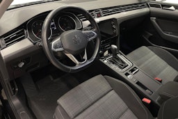Musta Volkswagen PASSAT 2021 kuva 7.