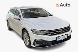 valkoinen Volkswagen Passat 2021 kuva 1.