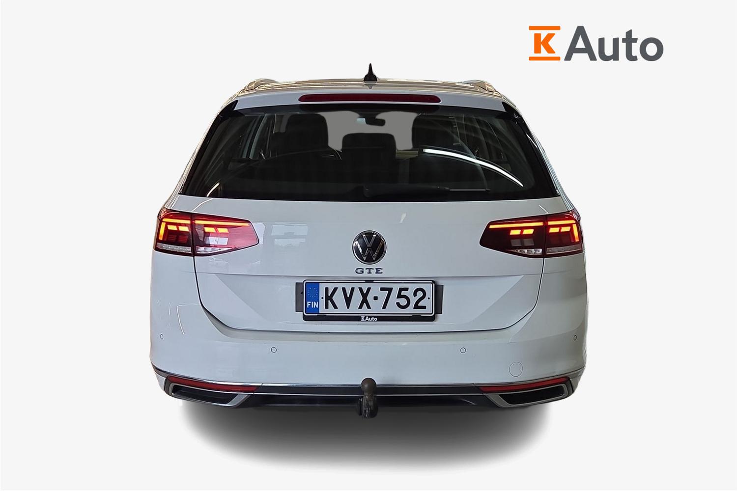 Volkswagen Passat 2021, kuva 3/3