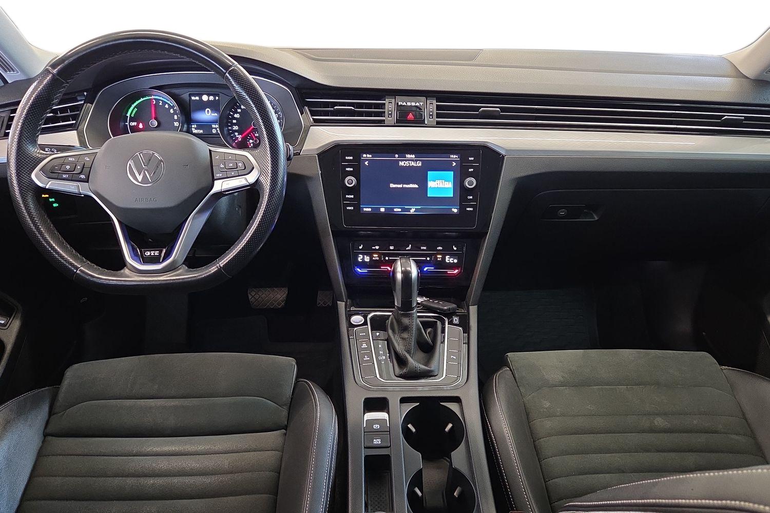 Volkswagen Passat 2021, kuva 7/25