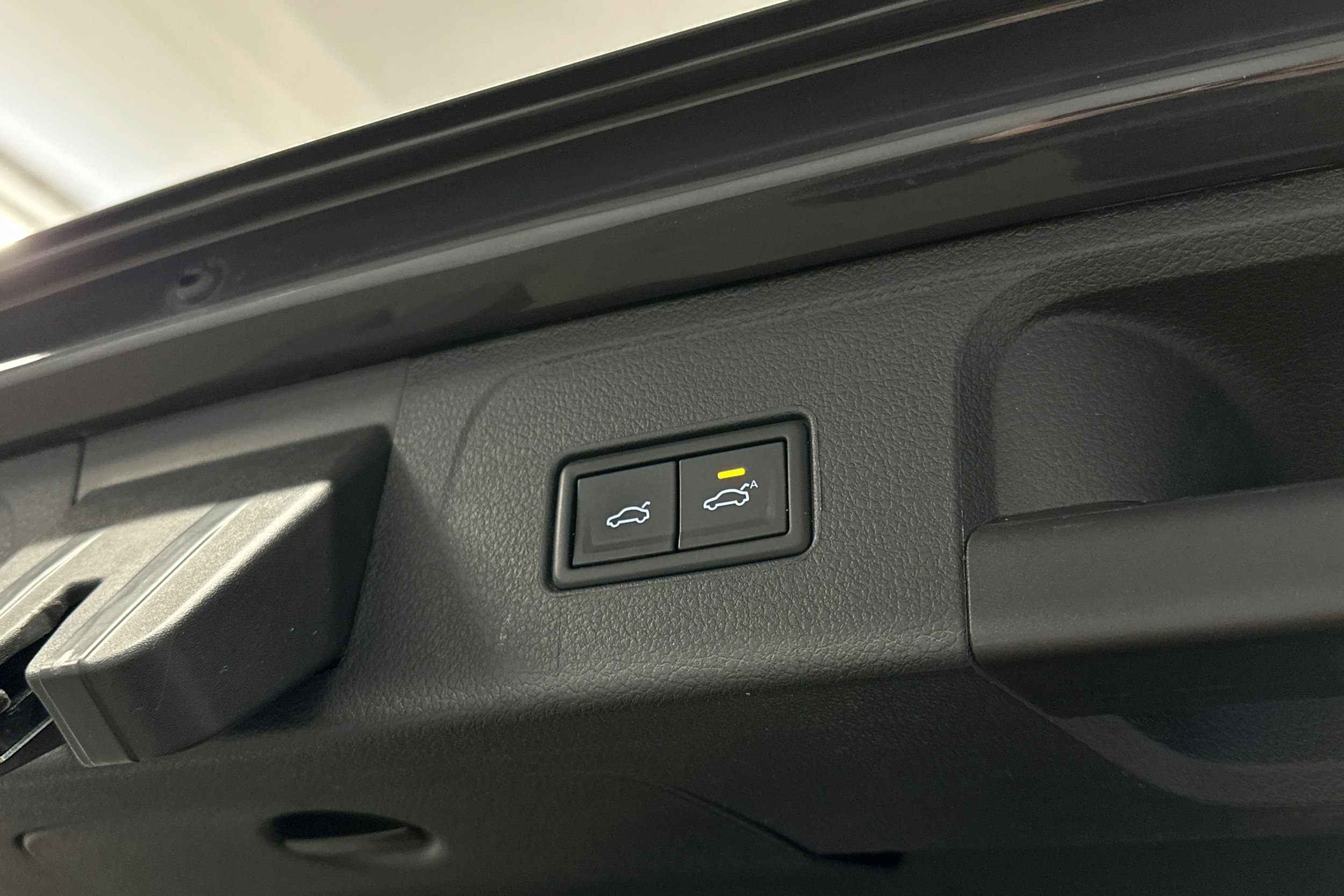 harmaa Volkswagen Passat 2021 kuva 15.