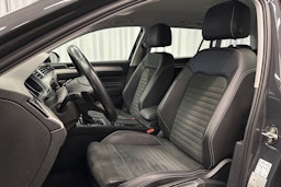 harmaa Volkswagen Passat 2021 kuva 16.
