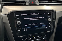 harmaa Volkswagen Passat 2021 kuva 23.