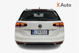 valkoinen Volkswagen Passat 2021 kuva 3.