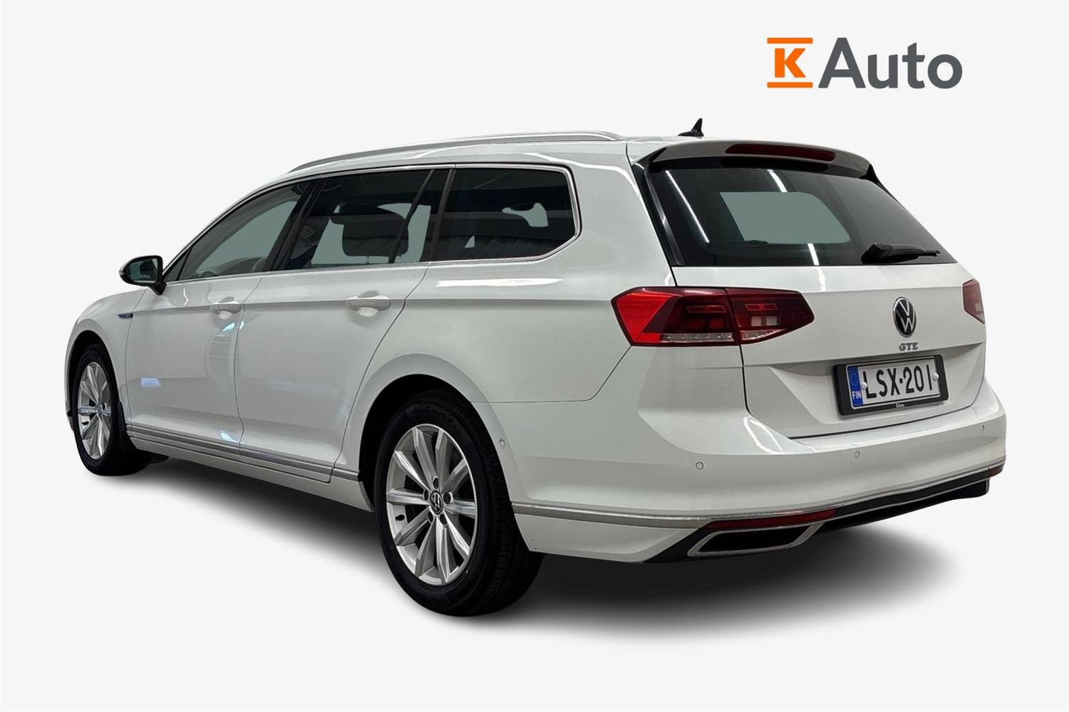 Volkswagen Passat 2021, bild 2/25