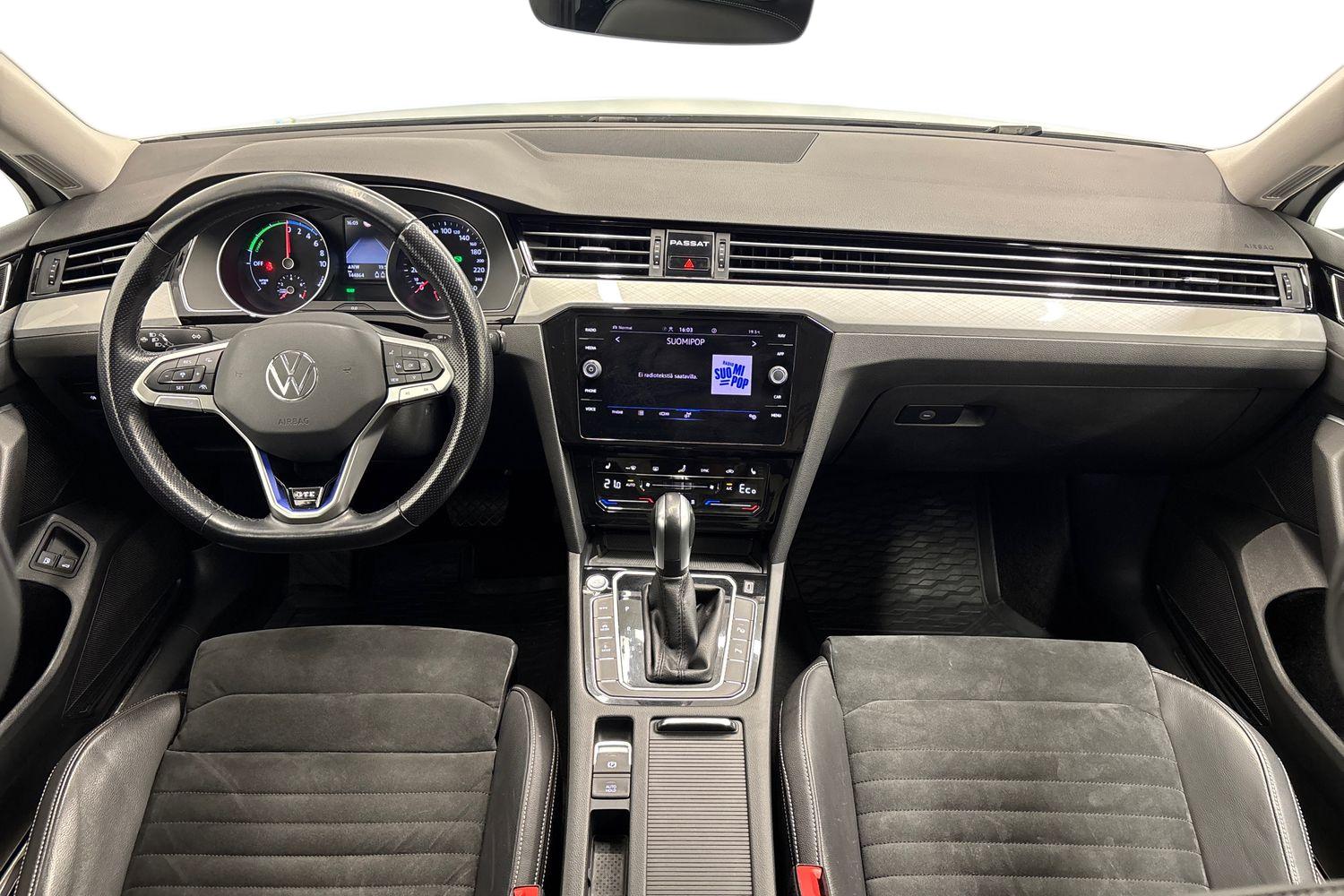 Volkswagen Passat 2021, bild 7/25