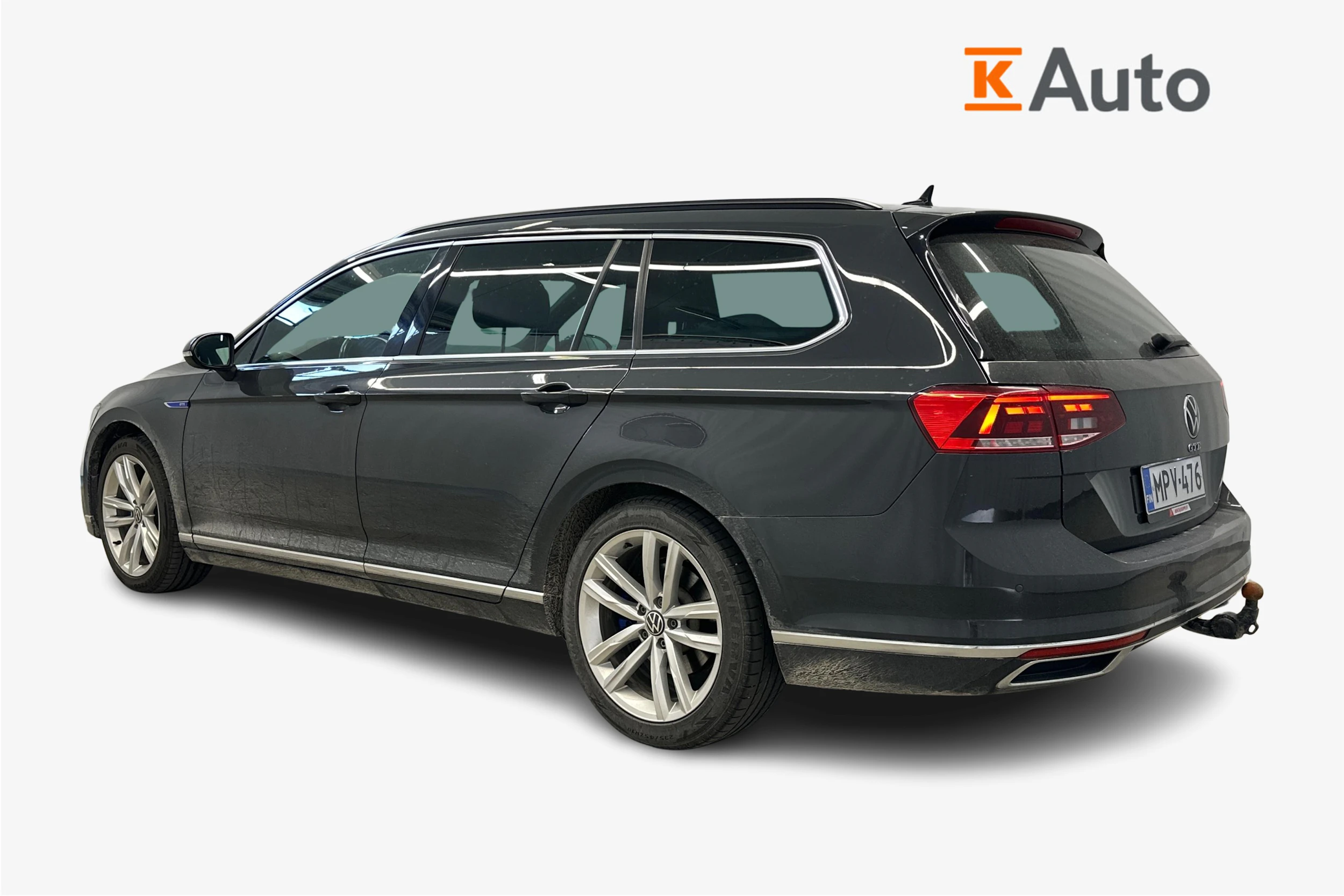 harmaa Volkswagen Passat 2021 kuva 2.