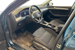 sininen Volkswagen Passat 2021 kuva 3.