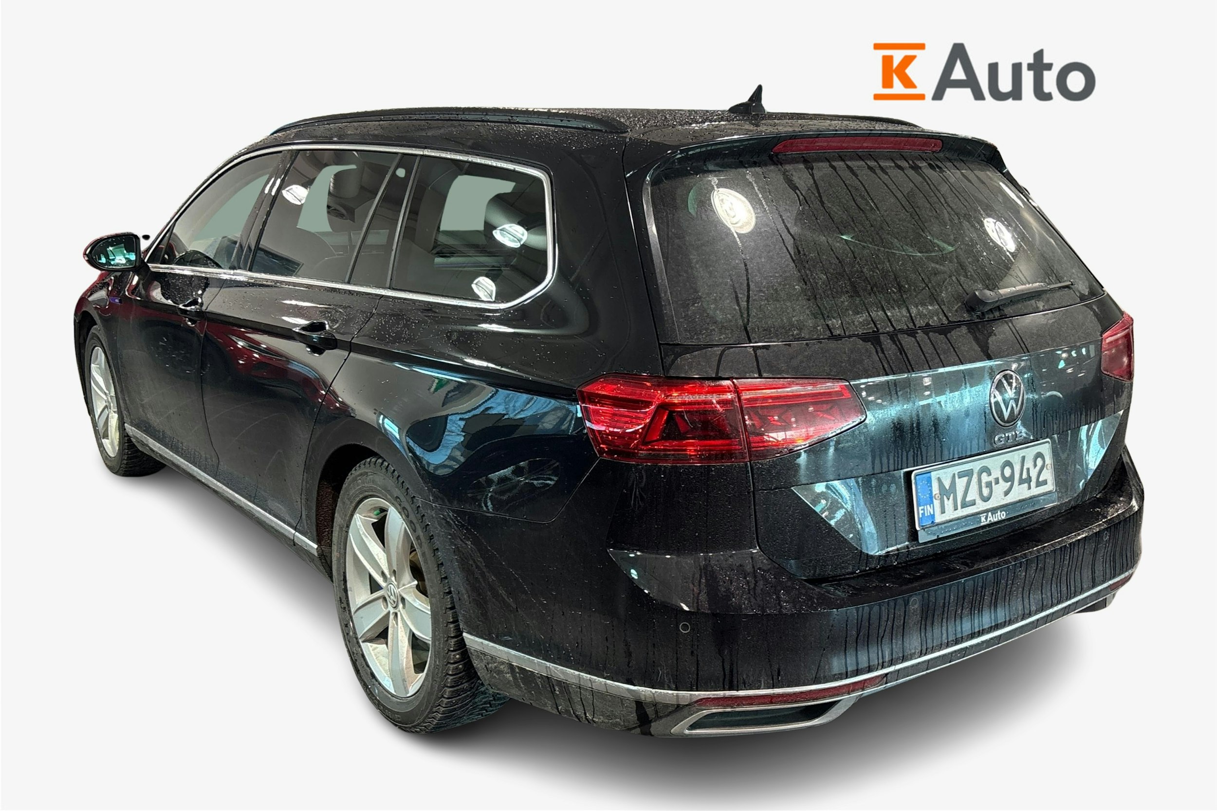 musta Volkswagen Passat 2021 kuva 2.