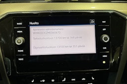 harmaa Volkswagen Passat 2021 kuva 14.