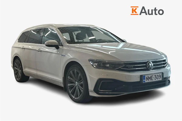 Volkswagen Passat Variant GTE Premium Plug-In Hybrid 160 kW DSG-automaatti