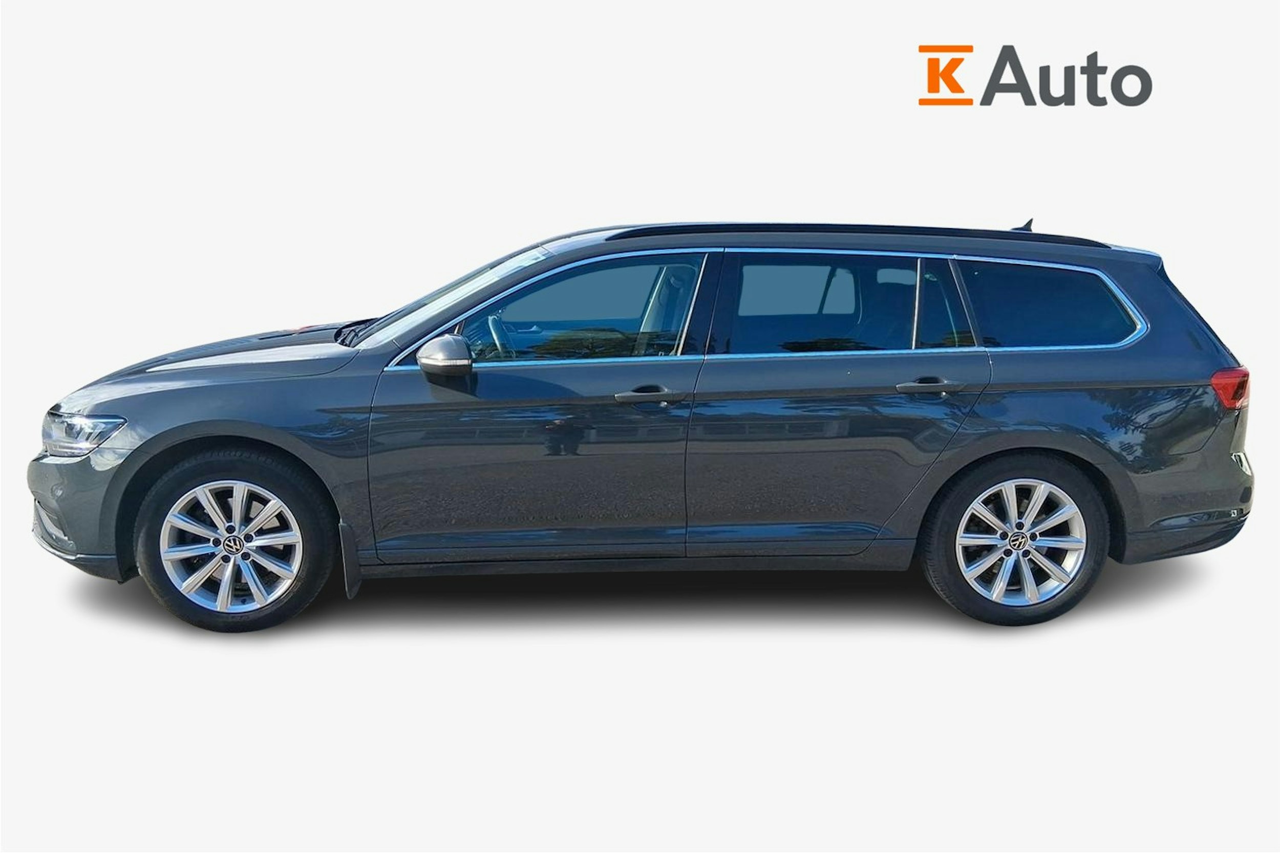 harmaa Volkswagen Passat 2021 kuva 6.