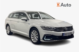 valkoinen Volkswagen Passat 2021 kuva 1.