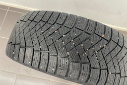 valkoinen Volkswagen Passat 2021 kuva 14.