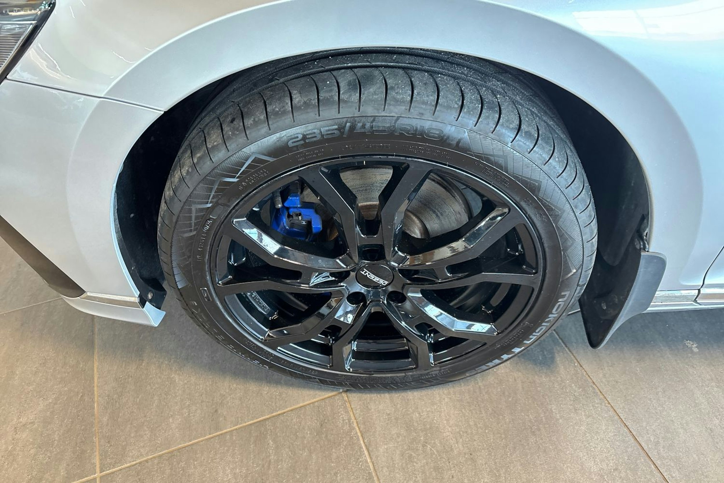 Hopea Volkswagen PASSAT 2021 kuva 11.