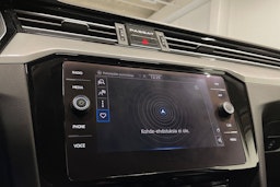 harmaa Volkswagen Passat 2021 kuva 20.