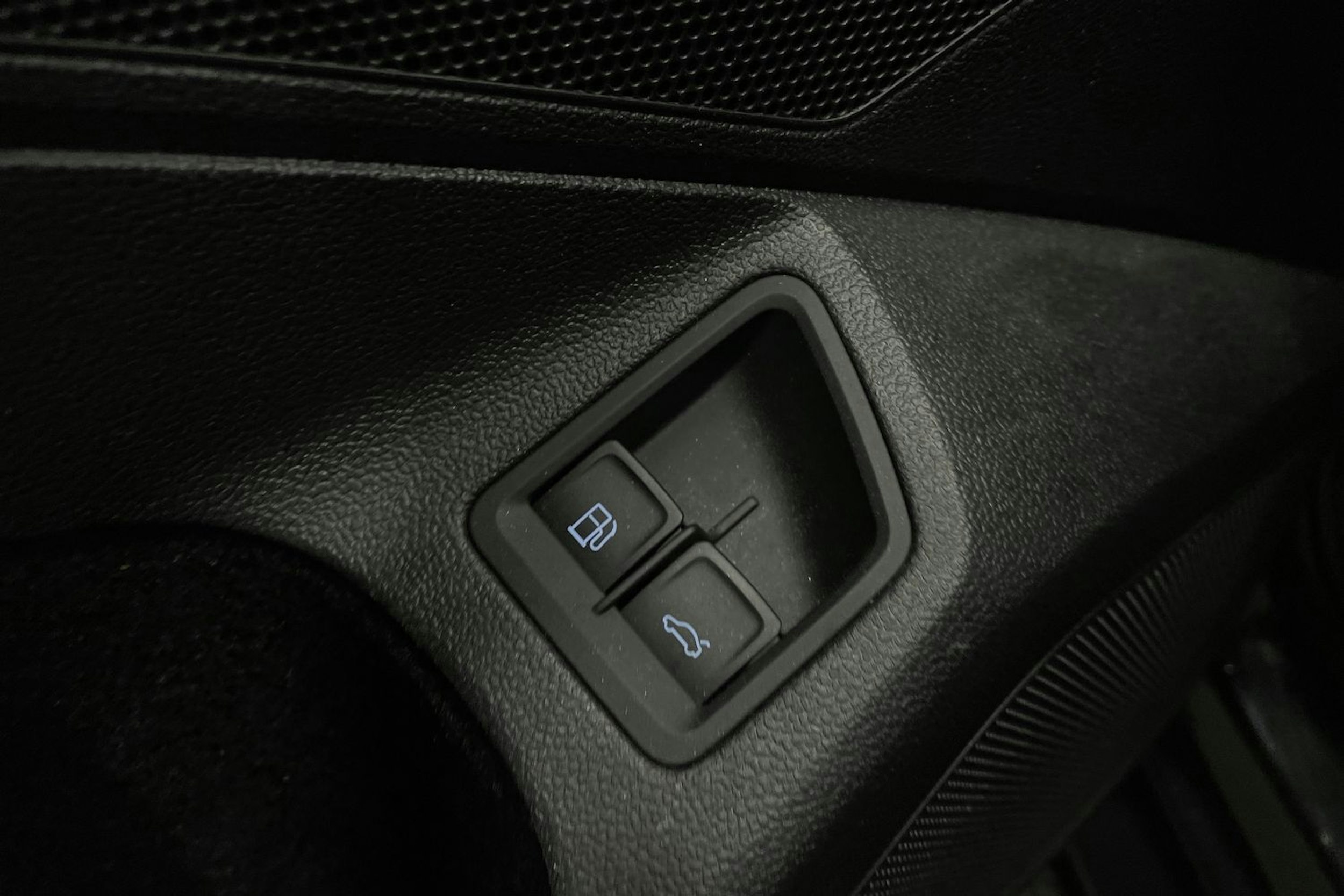 harmaa Volkswagen Passat 2021 kuva 25.