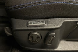 harmaa Volkswagen Passat 2021 kuva 26.